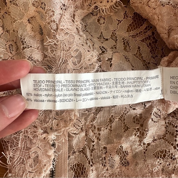 Zara Trafaluc Lace Blouse Crop Shirt Zip Back Blush Pink Women’s Size Small - Picture 10 of 10